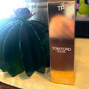 Tom Ford Flawless Glow Foundation